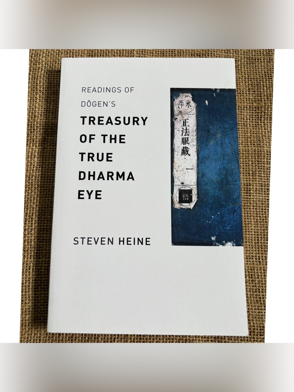 Readings Of Dogens Treasury Of The True Dharma Eye Steven Heine Paperback Book